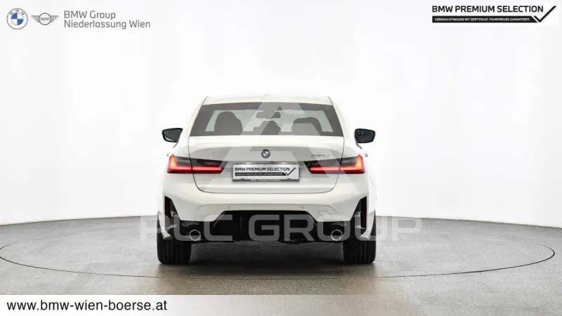 2025 BMW 330