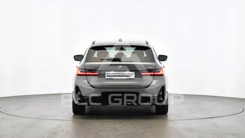 2025 BMW 330