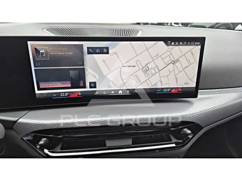 2025 BMW 330