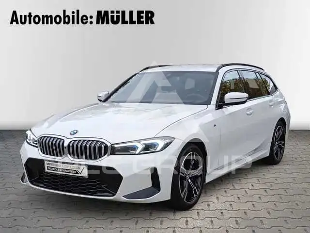 2025 BMW 330