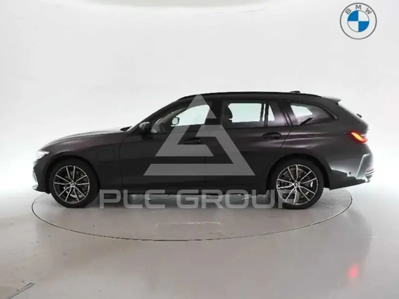 2025 BMW 330