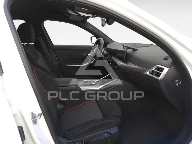 2025 BMW 330