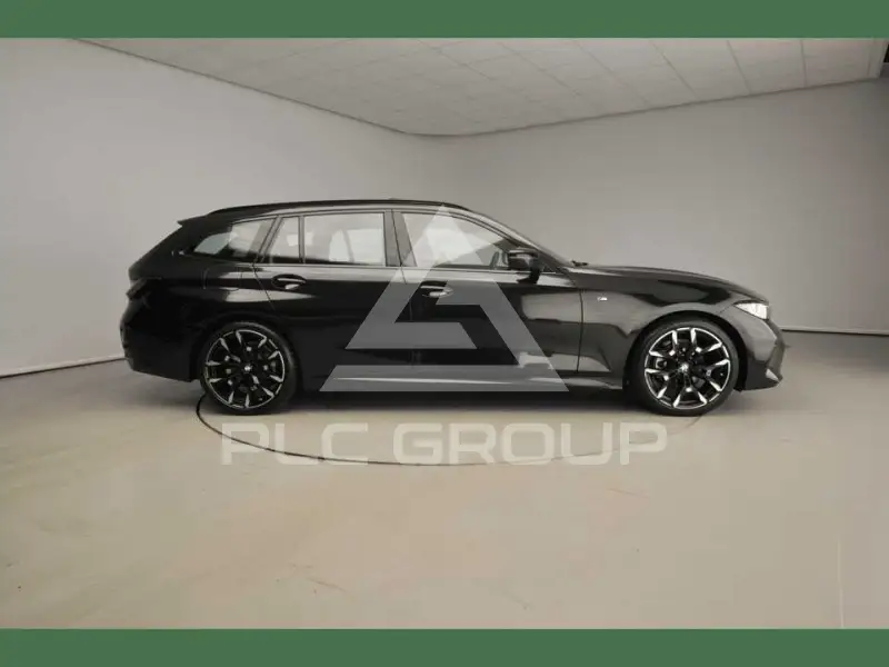 2025 BMW 330