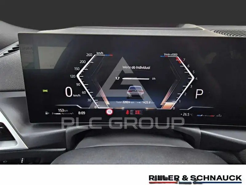 2025 BMW 330