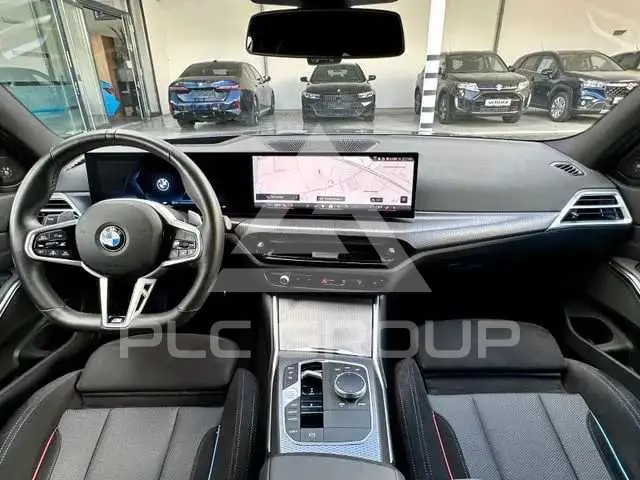 2025 BMW 330