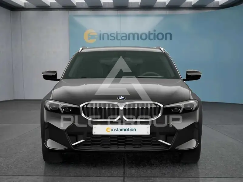 2025 BMW 330