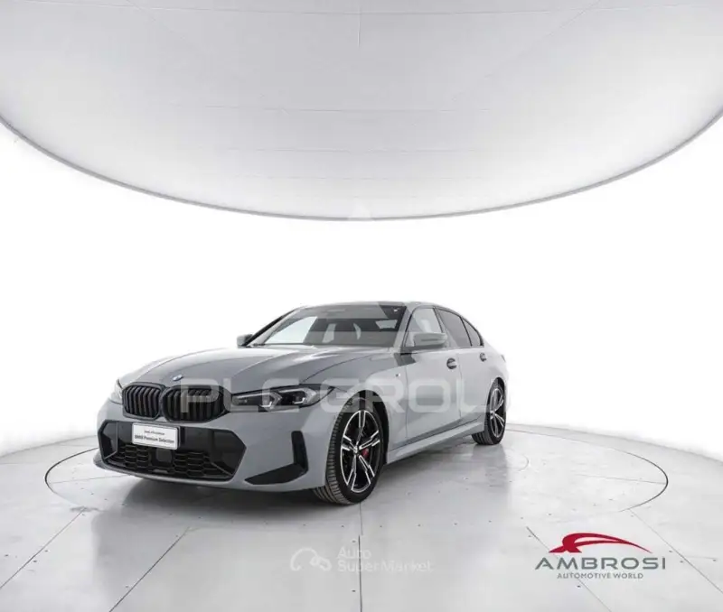 2025 BMW 330