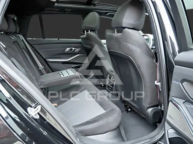 2025 BMW 330