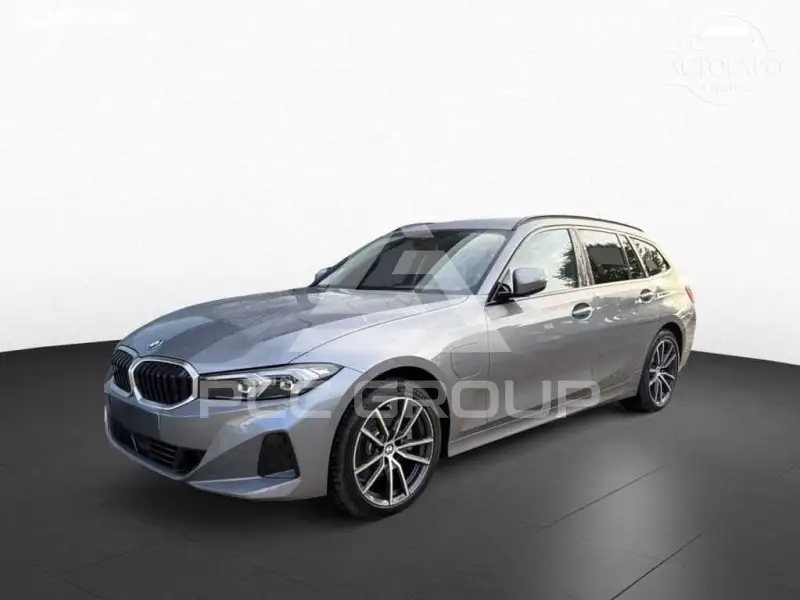 2025 BMW 330