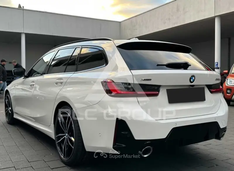 2025 BMW 330