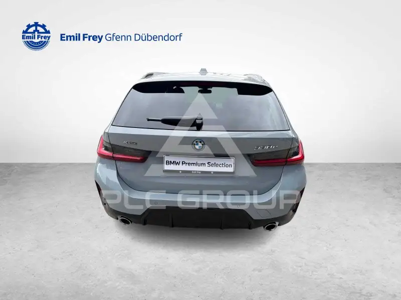 2025 BMW 330