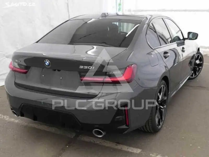 2025 BMW 330