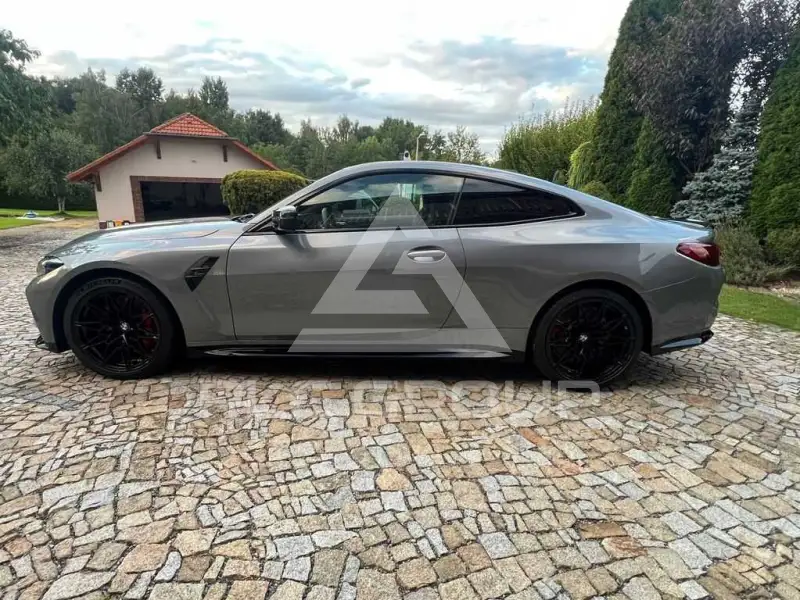2025 BMW M4
