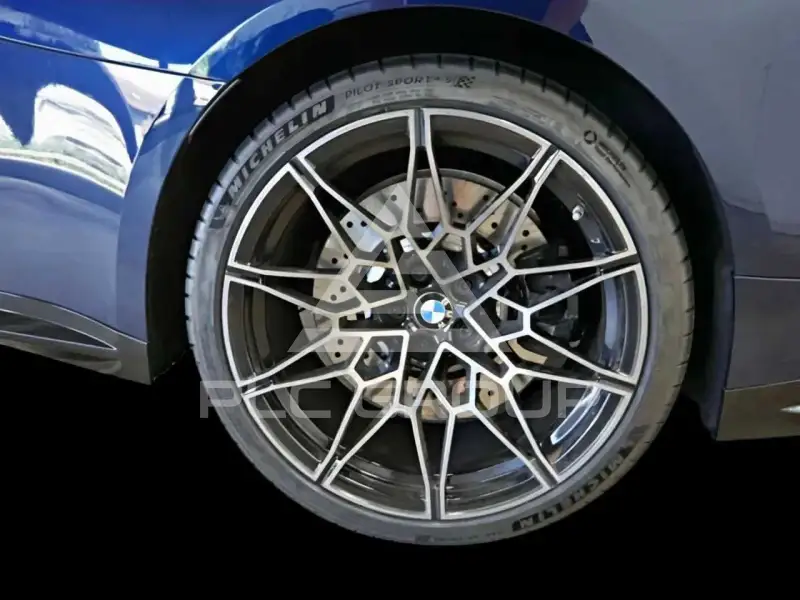 2025 BMW M4