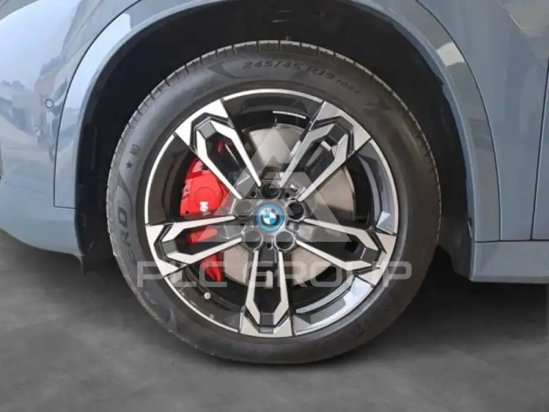 2025 BMW X1