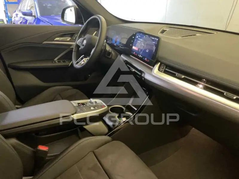 2025 BMW X1