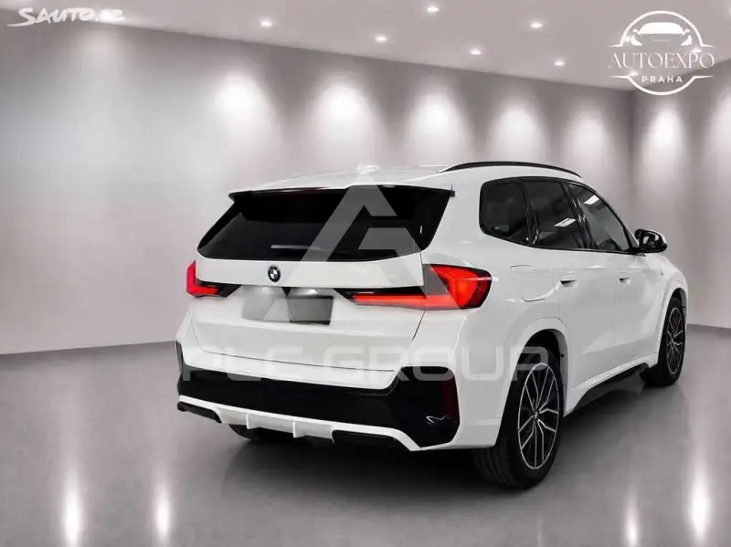 2025 BMW X1