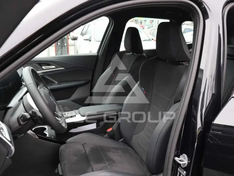 2025 BMW X1