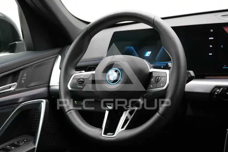 2025 BMW X1
