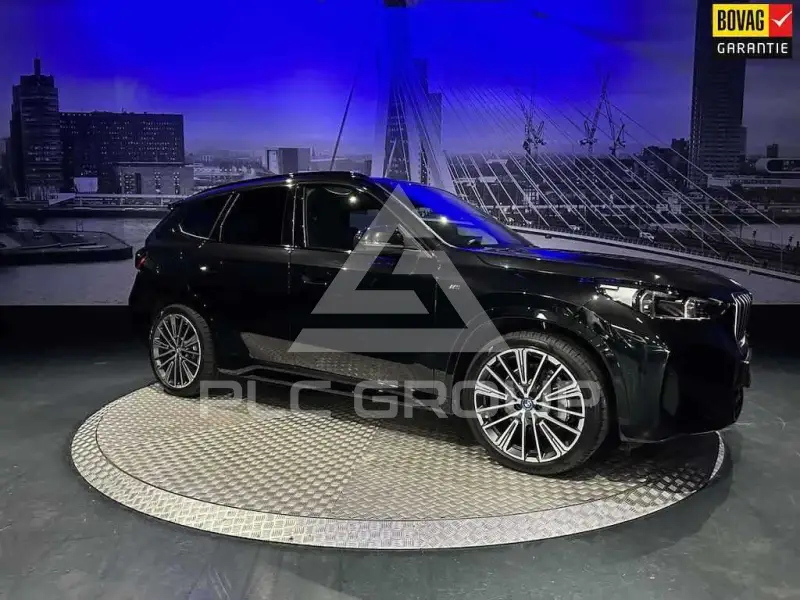 2025 BMW X1