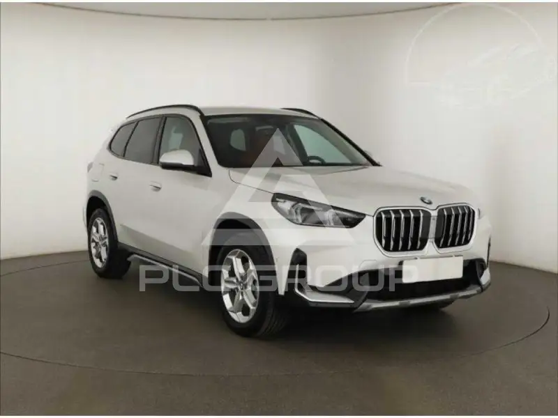 2025 BMW X1