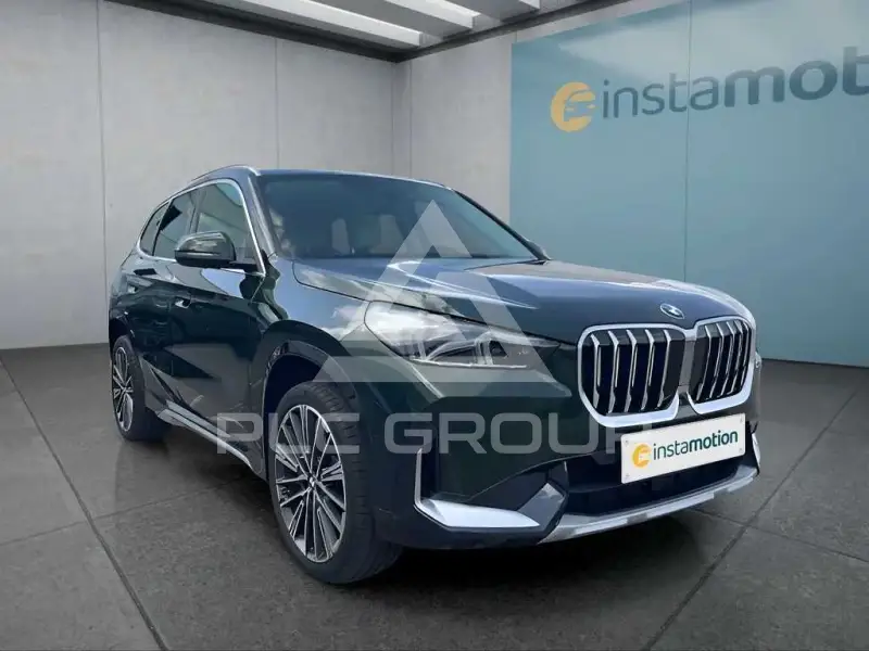 2025 BMW X1