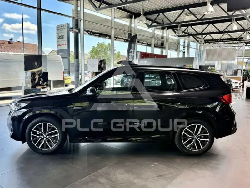 2025 BMW X1