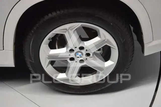 2025 BMW X1