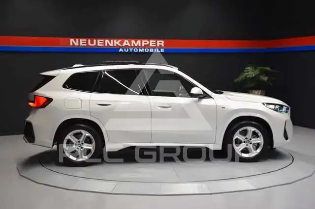 2025 BMW X1