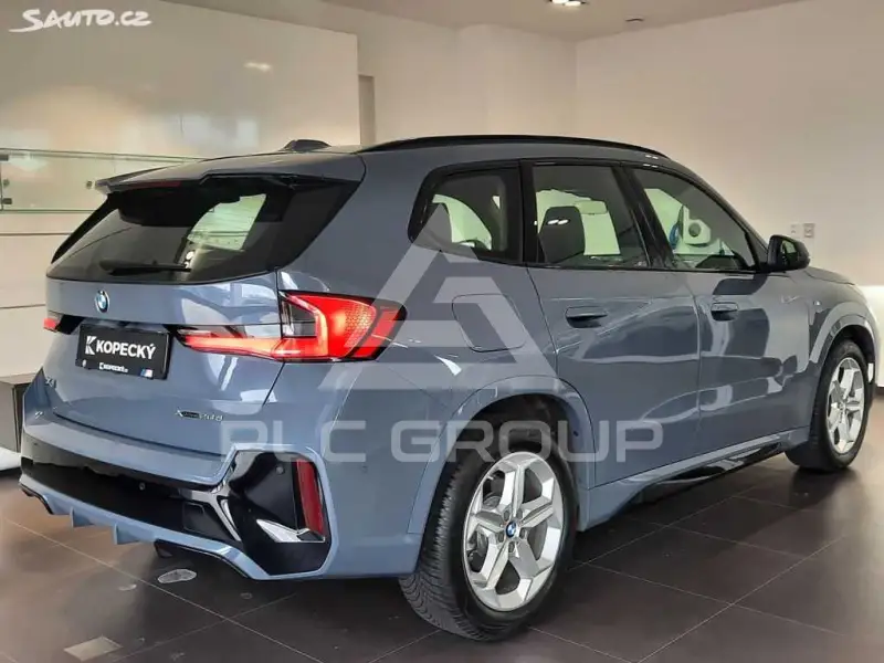 2025 BMW X1
