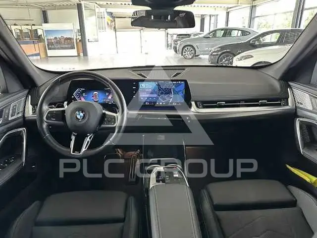 2025 BMW X1