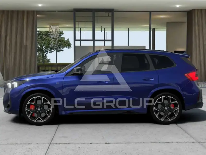 2025 BMW X1