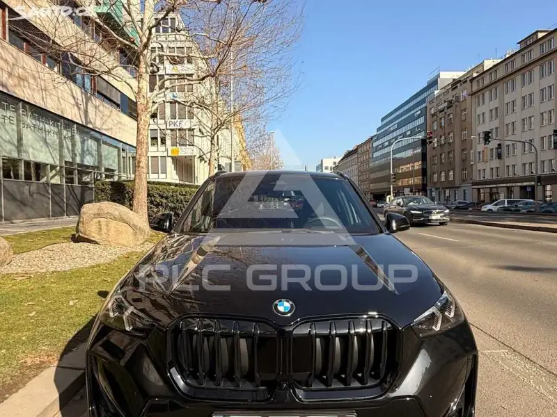 2025 BMW X1