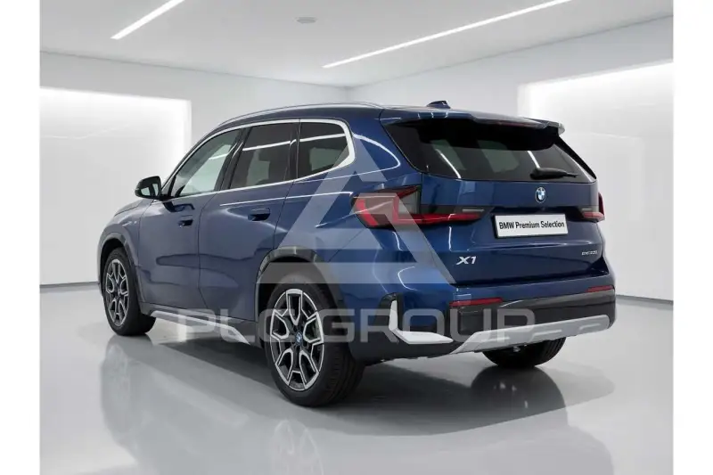 2025 BMW X1