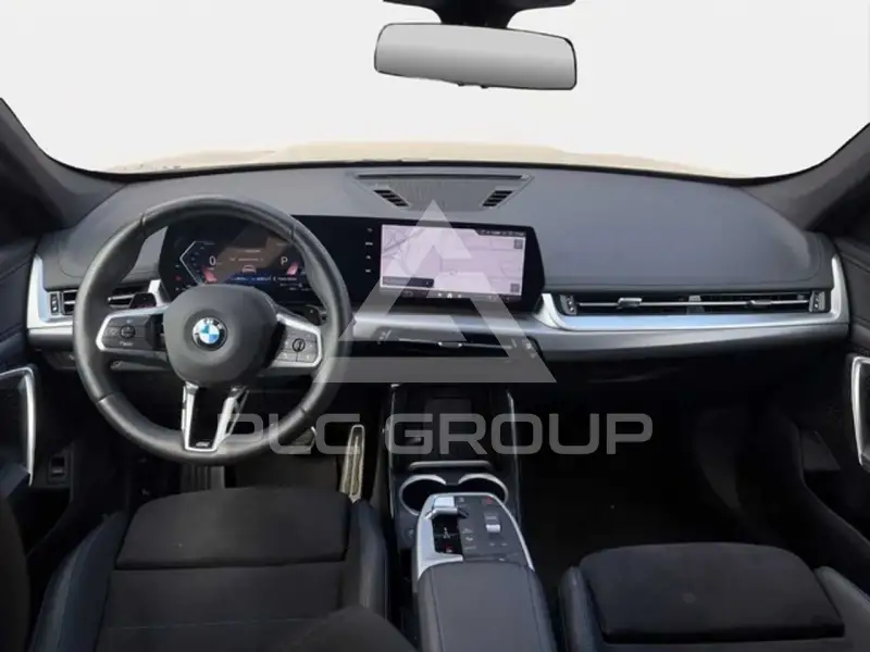 2025 BMW X1