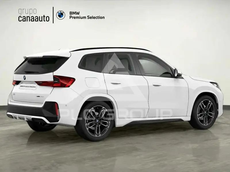 2025 BMW X1