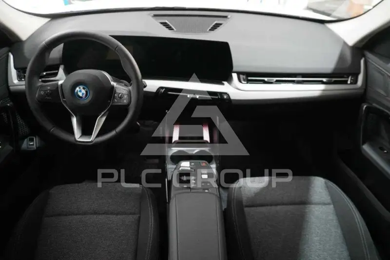 2025 BMW X1