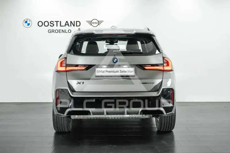 2025 BMW X1
