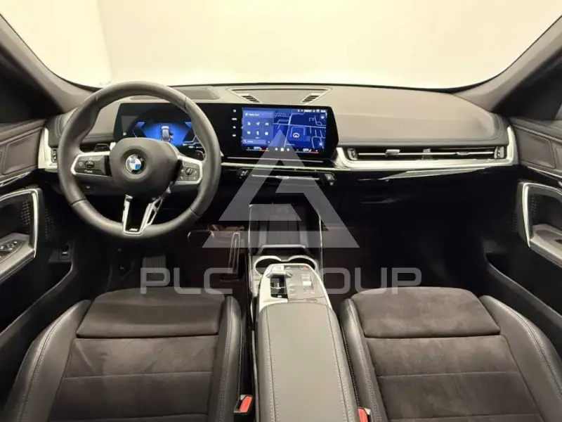 2025 BMW X1
