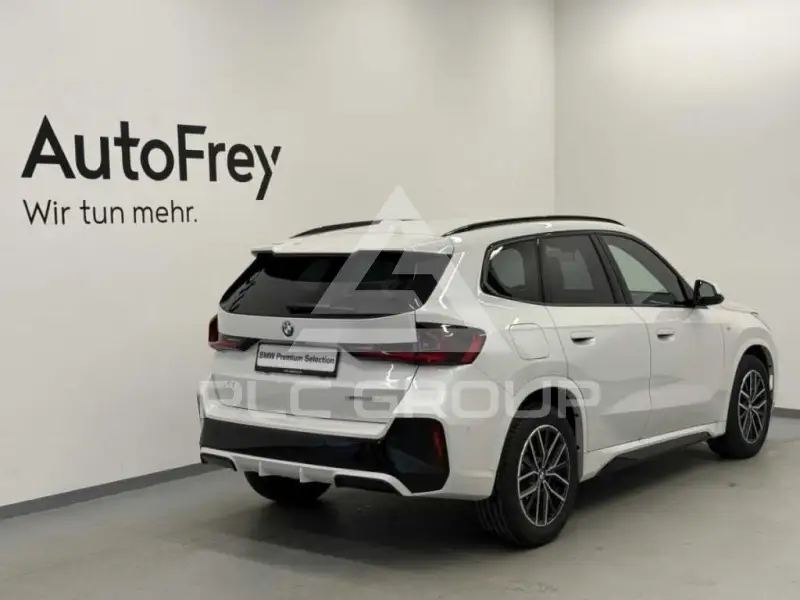 2025 BMW X1