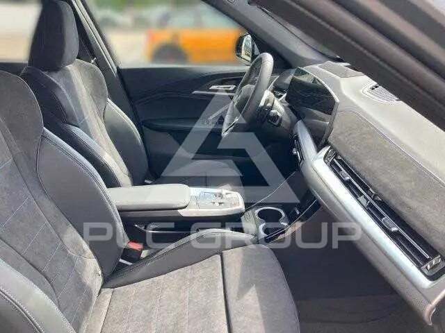 2025 BMW X1