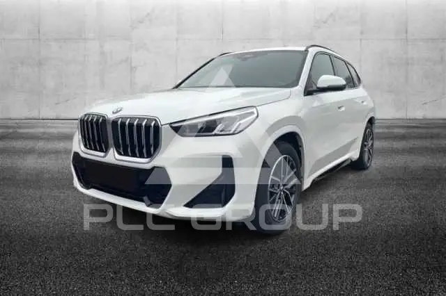 2025 BMW X1
