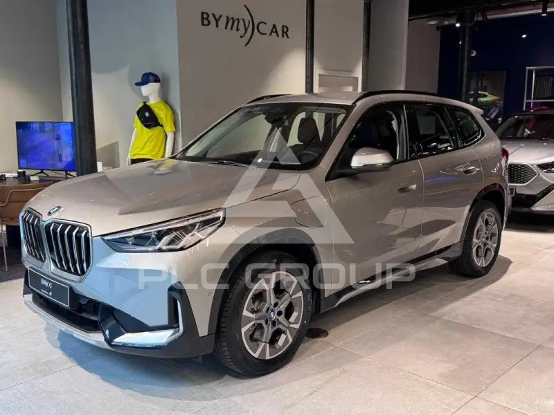 2025 BMW X1