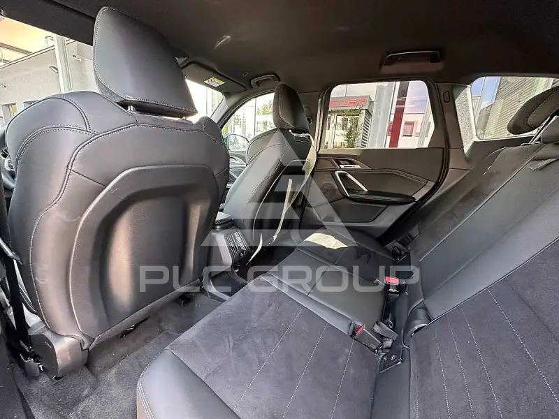 2025 BMW X1