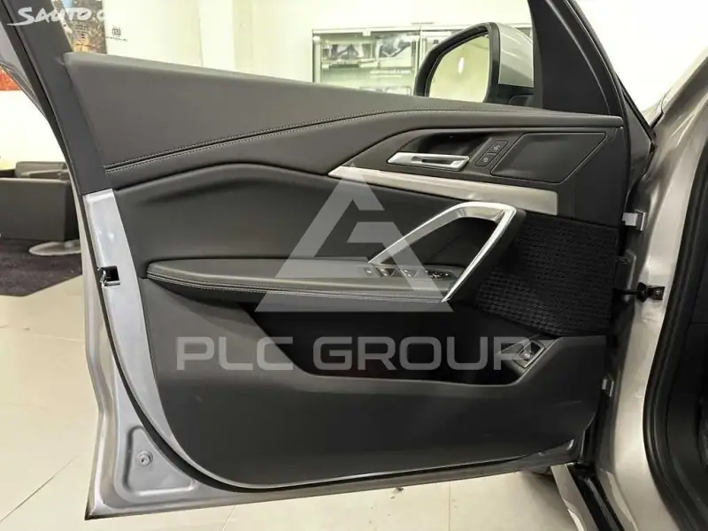 2025 BMW X1