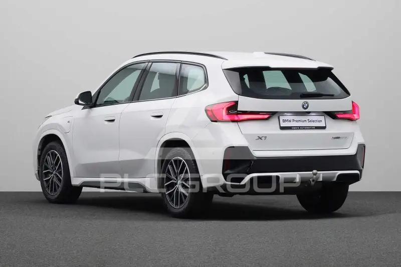 2025 BMW X1