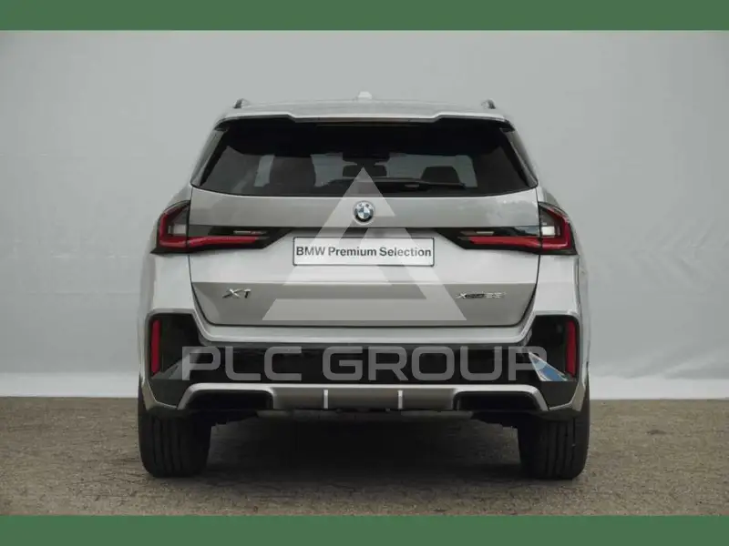 2025 BMW X1