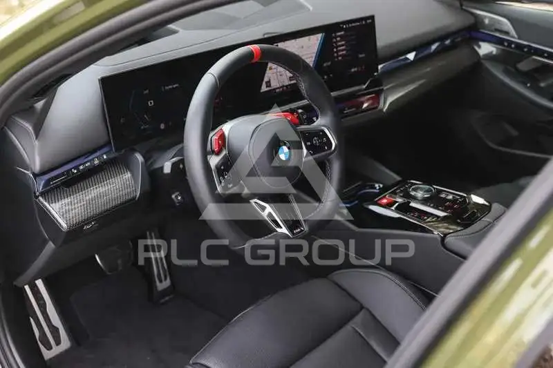 2025 BMW M5