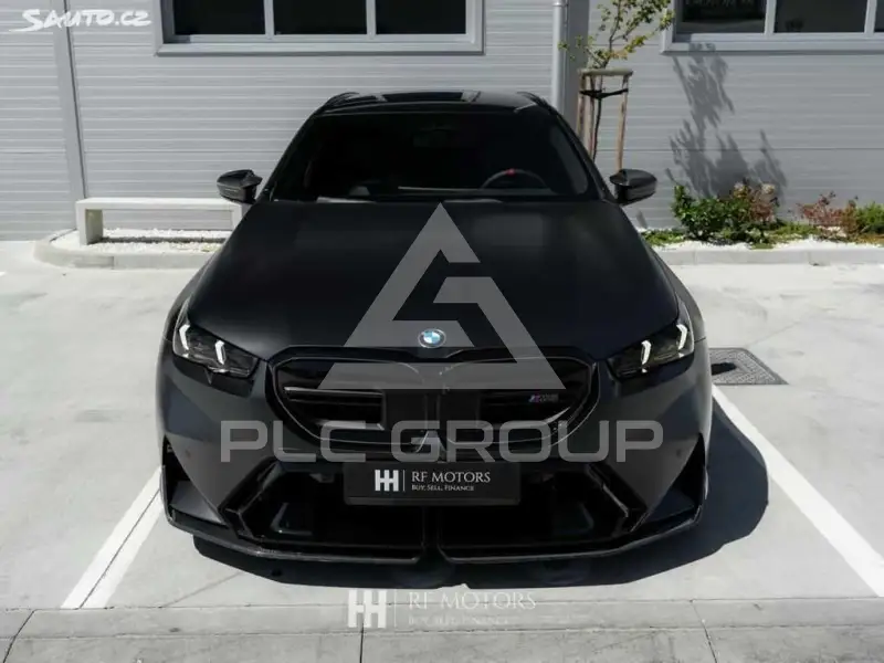 2025 BMW M5