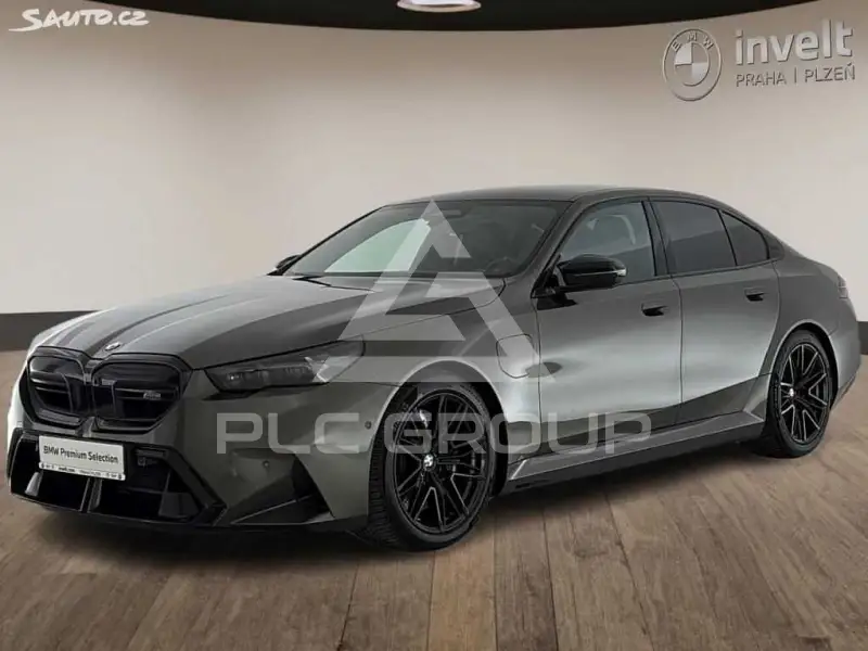 2025 BMW M5